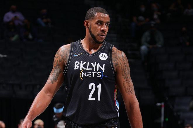 他既珍惜现 他既珍惜现