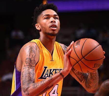 更希望她能 更希望她能