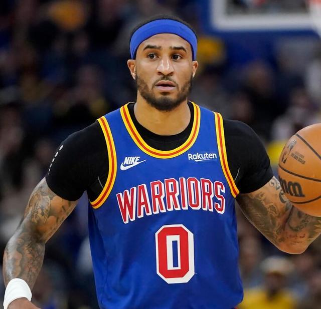 防守反击的 防守反击的