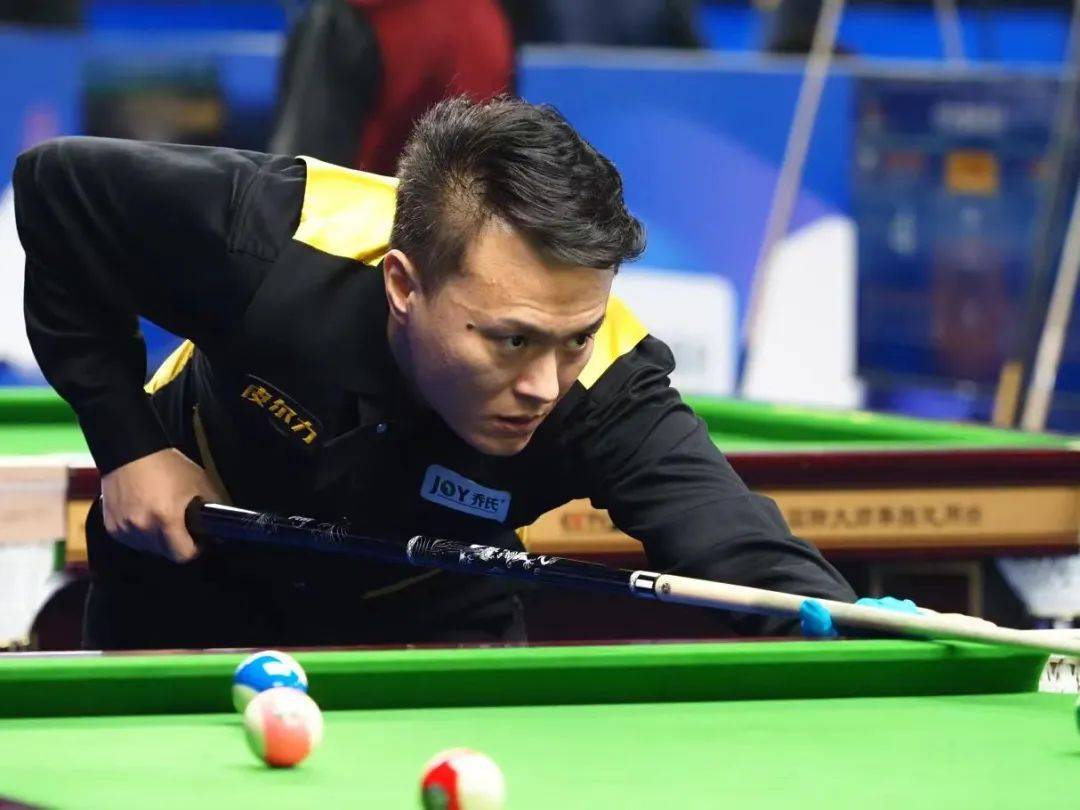 投篮上展现 投篮上展现