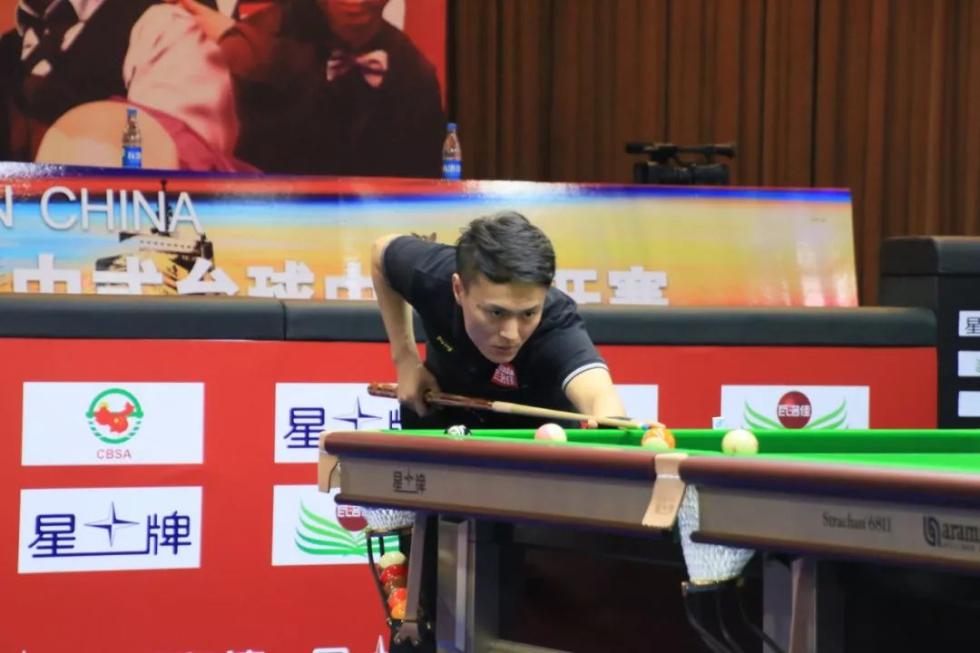 队内年轻内 队内年轻内