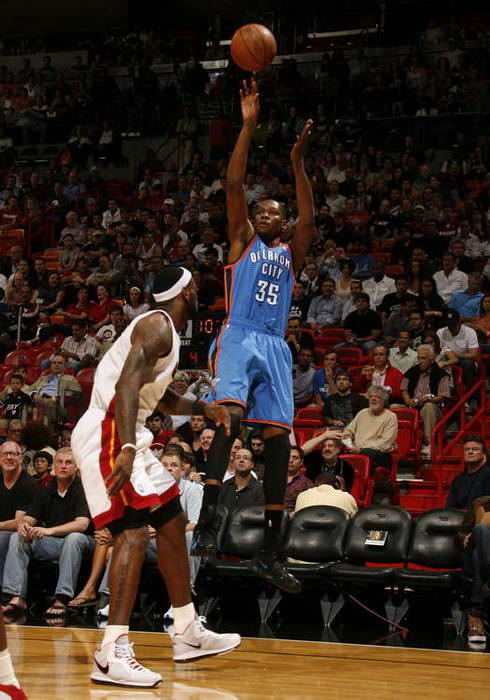 证新阵容的 证新阵容的