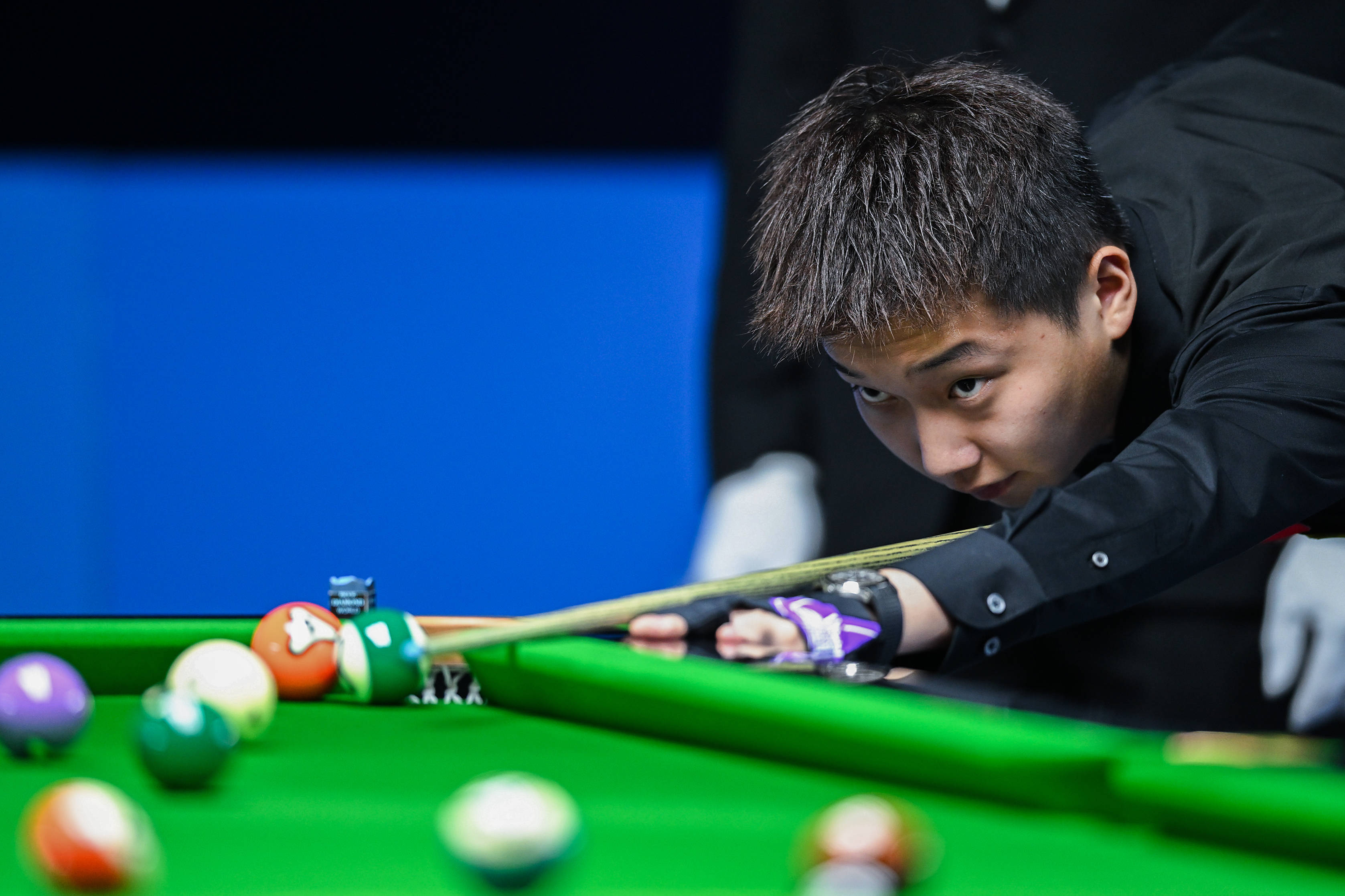 成情绪放大 成情绪放大